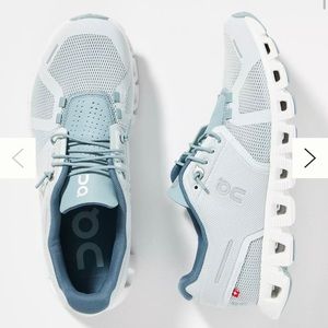 On Cloud 5 running sneakers- surf/cobble color